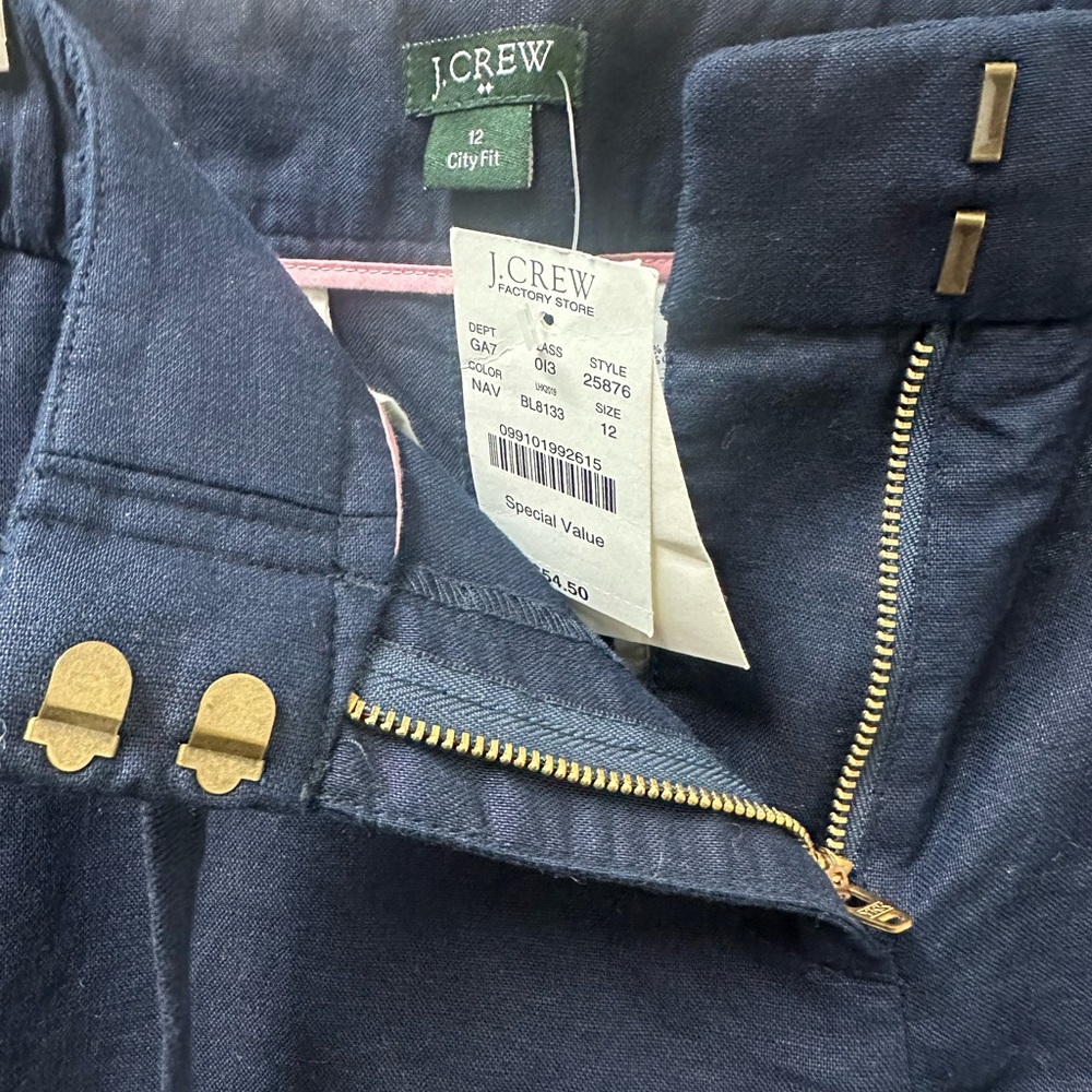 Linen - Picture 3 of 3